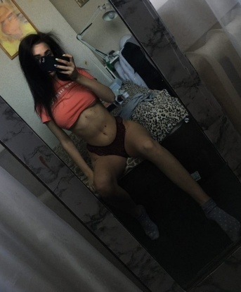 Анкета проститутки Екатерина - город Винники, 20 лет, №11459